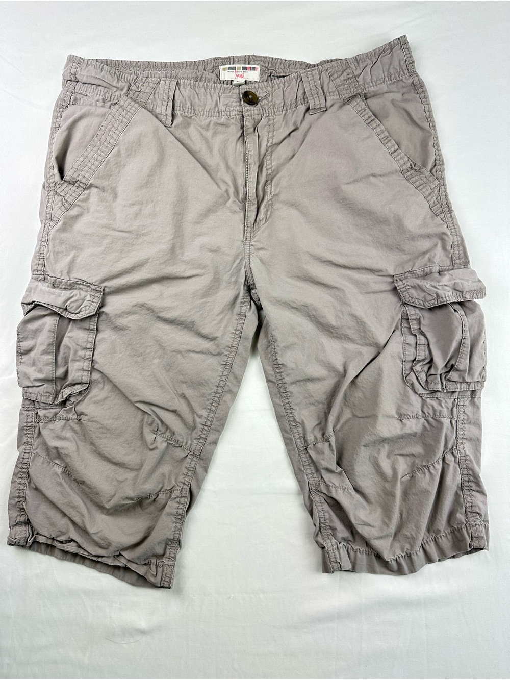 Vintage Y2K Cargo Capris Low Rise Gorpcore Utility Skater Capri Shorts 2000’s 34